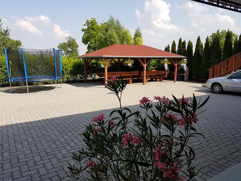 Apartman Taktik เวลคีเมเดียร์ ภายนอก รูปภาพ